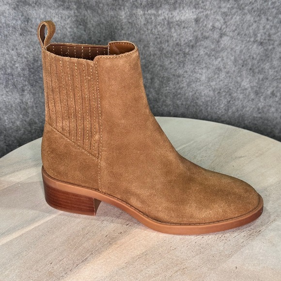 Dolce Vita Farlin Chelsea Bootie Size 7.5 Camel Brown Leather Pull On Boots - Picture 7 of 15